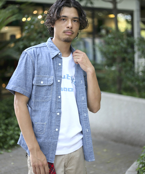 Denime（ドゥニーム）の「半袖ダンガリーシャツ（シャツ/ブラウス・メンズ・ネイビー/サックスブルー・LARGE/MEDIUM/X-LARGE）」の18枚目の写真