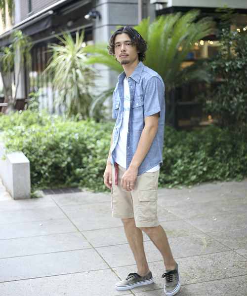 Denime（ドゥニーム）の「半袖ダンガリーシャツ（シャツ/ブラウス・メンズ・ネイビー/サックスブルー・LARGE/MEDIUM/X-LARGE）」の14枚目の写真