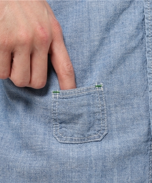 Denime（ドゥニーム）の「半袖ダンガリーシャツ（シャツ/ブラウス・メンズ・ネイビー/サックスブルー・LARGE/MEDIUM/X-LARGE）」の9枚目の写真