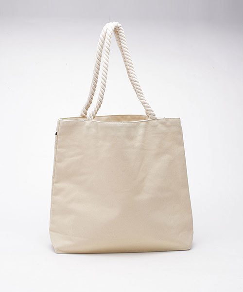 NANO universe(ナノユニバース)の「プリントキャンバストート(ショルダーバッグ・レディース・ブラック/レッド/ネイビー/ナチュラル・FREE)」の16枚目の写真