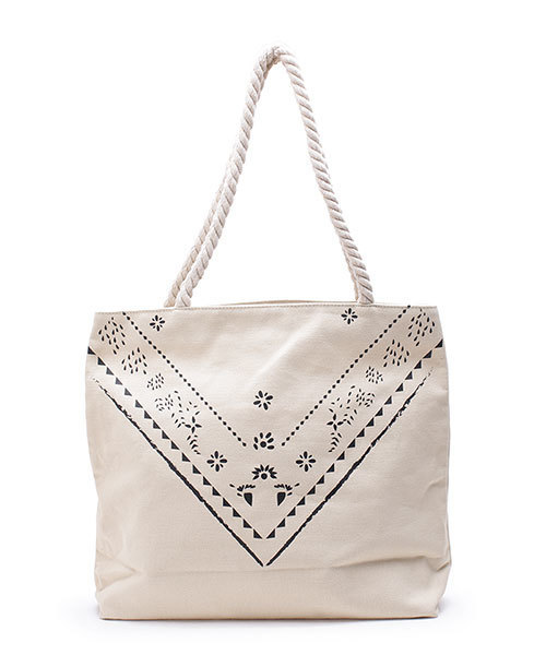 NANO universe(ナノユニバース)の「プリントキャンバストート(ショルダーバッグ・レディース・ブラック/レッド/ネイビー/ナチュラル・FREE)」の10枚目の写真