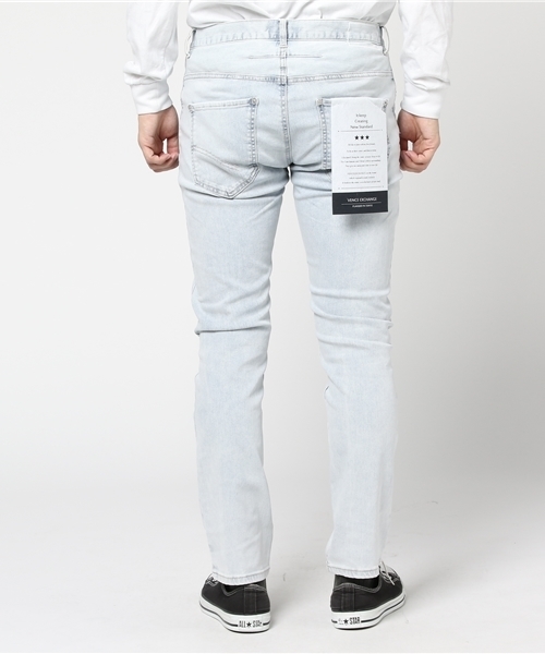 VENCEEXCHANGE(ヴァンスエクスチェンジ)の「デニムスキニーパンツ (デニムパンツ・メンズ・ブルー/ライトブルー・SMALL/LARGE/MEDIUM)」の4枚目の写真