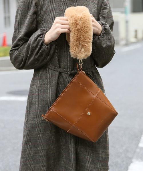 Heather（ヘザー）の「ファーハンドルBAG 766236（ハンドバッグ）」 - WEAR