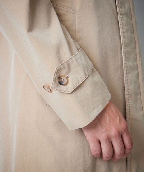 100年コート（ヒャクネンコート）の「＜100年コート＞エイジドクラシックバルマカーンコート（トレンチコート・メンズ・ベージュ/ネイビー・L/M/LL/S）」の9枚目の写真