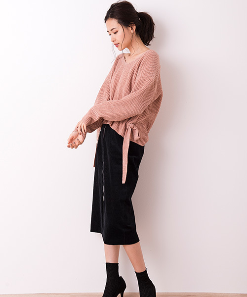 ザ ヴァージニア♡ニット The Virgnia（ザ ヴァージニア）の「片畦編ウエストギャザーVネック