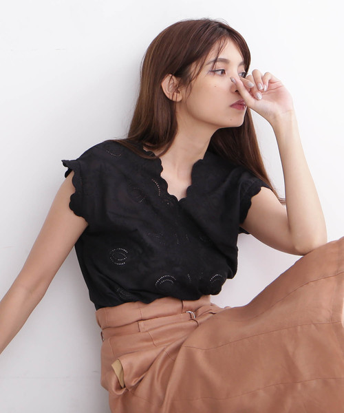 FREE'S MART（フリーズマート）の「エンブロイダリー半袖ブラウス●（シャツ/ブラウス・レディース・ブラック/ホワイト/パープル/グリーン・FREE）」の13枚目の写真