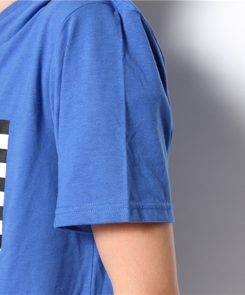 WEGO（ウィゴー）の「WEGO/国旗ロゴTシャツ（Tシャツ/カットソー・メンズ・ブルー/ホワイト/ブラック・LARGE/MEDIUM）」の8枚目の写真