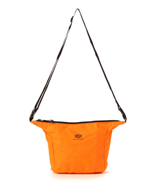 BAG'n'NOUN（バッグンナウン）の「BAG'n'NOUN / coastguard/s ＜UNISEX＞（ショルダーバッグ・レディース・オレンジ・ONE SIZE）」の2枚目の写真