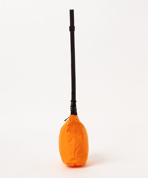 BAG'n'NOUN（バッグンナウン）の「BAG'n'NOUN / coastguard/s ＜UNISEX＞（ショルダーバッグ・レディース・オレンジ・ONE SIZE）」の3枚目の写真