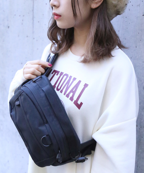 WEGO（ウィゴー）の「WEGO/ウエストボディバッグ（ボディバッグ/ウエストポーチ・レディース・ブラック/パープル・FREE）」の2枚目の写真