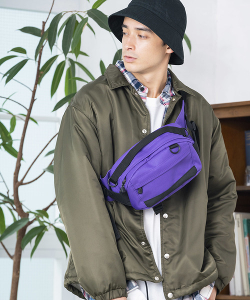 WEGO（ウィゴー）の「WEGO/ウエストボディバッグ（ボディバッグ/ウエストポーチ・レディース・ブラック/パープル・FREE）」の16枚目の写真