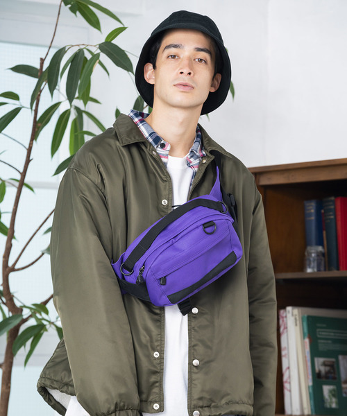 WEGO（ウィゴー）の「WEGO/ウエストボディバッグ（ボディバッグ/ウエストポーチ・レディース・ブラック/パープル・FREE）」の14枚目の写真