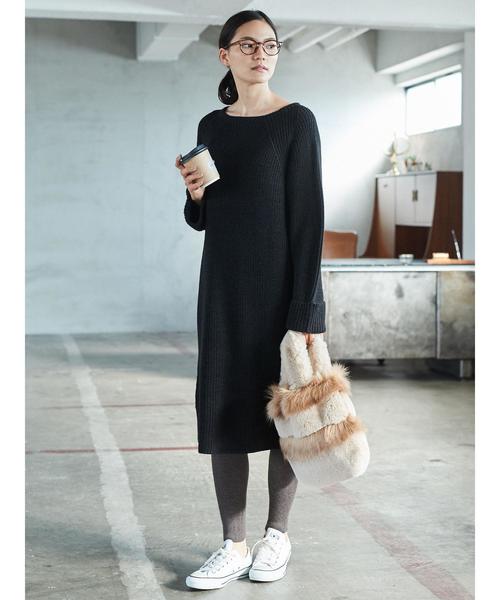 AMERICAN HOLIC（アメリカンホリック）の「・ボートネックラグランニットワンピース＊（ワンピース・レディース・アイボリー/チャコールグレー/ブラック/キャメル/ダークグリーン・FREE）」の11枚目の写真