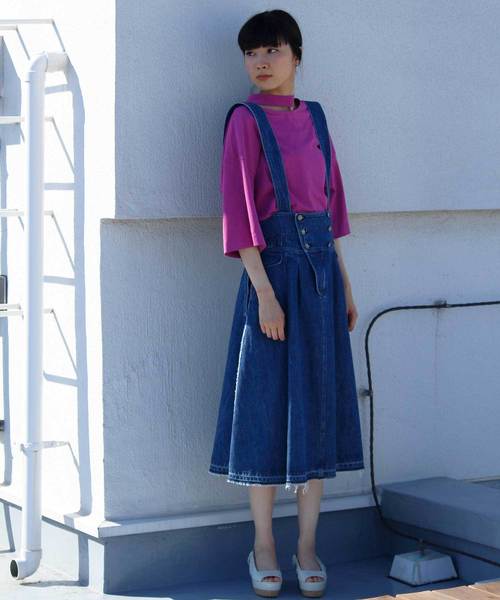 AVIE(アビィ)の「デニムジャンパースカート(デニムスカート・レディース・インディゴブルー・38)」の1枚目の写真