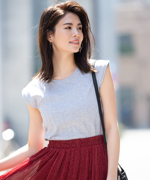 Aunt Marie's(アントマリーズ)の「AUNT MARIE'S 《汗ジミ防止》アンチステインワイドリブフレンチカットソー(Tシャツ/カットソー・レディース・ホワイト/ブラック/グレー/ブルー/パープル/ブラウン/マスタード・FREE)」の4枚目の写真