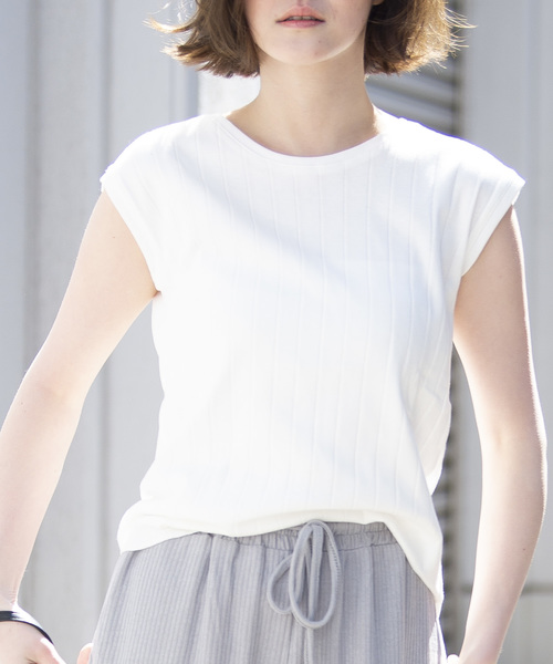 Aunt Marie's(アントマリーズ)の「AUNT MARIE'S 《汗ジミ防止》アンチステインワイドリブフレンチカットソー(Tシャツ/カットソー・レディース・ホワイト/ブラック/グレー/ブルー/パープル/ブラウン/マスタード・FREE)」の8枚目の写真