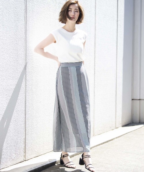 Aunt Marie's(アントマリーズ)の「AUNT MARIE'S 《汗ジミ防止》アンチステインワイドリブフレンチカットソー(Tシャツ/カットソー・レディース・ホワイト/ブラック/グレー/ブルー/パープル/ブラウン/マスタード・FREE)」の11枚目の写真