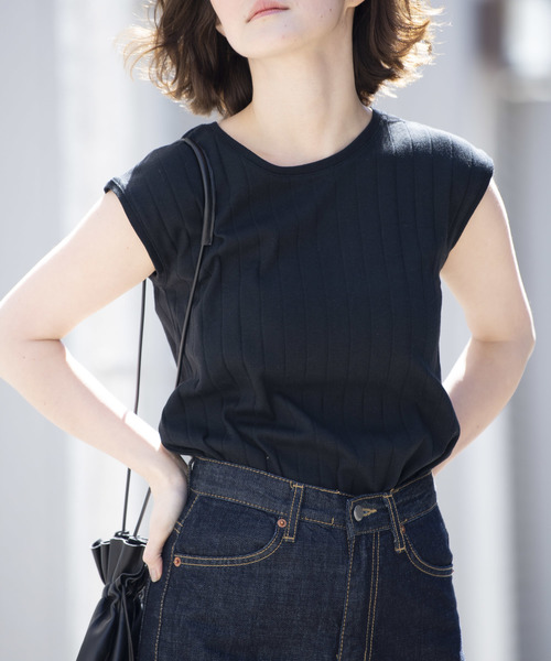 Aunt Marie's(アントマリーズ)の「AUNT MARIE'S 《汗ジミ防止》アンチステインワイドリブフレンチカットソー(Tシャツ/カットソー・レディース・ホワイト/ブラック/グレー/ブルー/パープル/ブラウン/マスタード・FREE)」の12枚目の写真