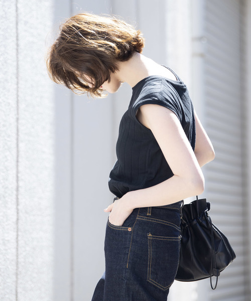 Aunt Marie's(アントマリーズ)の「AUNT MARIE'S 《汗ジミ防止》アンチステインワイドリブフレンチカットソー(Tシャツ/カットソー・レディース・ホワイト/ブラック/グレー/ブルー/パープル/ブラウン/マスタード・FREE)」の13枚目の写真