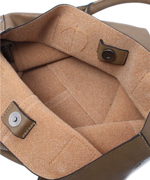 NANO universe（ナノユニバース）の「×トートインショルダーバッグ（ショルダーバッグ・レディース・ベージュ/キャメル/ダークブラウン/チャコール・FREE）」の21枚目の写真