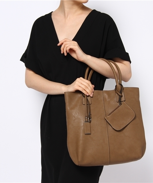 NANO universe（ナノユニバース）の「×トートインショルダーバッグ（ショルダーバッグ・レディース・ベージュ/キャメル/ダークブラウン/チャコール・FREE）」の10枚目の写真