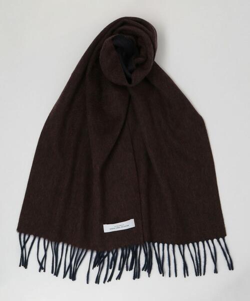 green label relaxing（グリーンレーベルリラクシング）の「カシミヤ REVER SOLID 19F マフラー（マフラー・メンズ・ダークブラウン/ワインレッド/ダークグレー/モカ/ダークグリーン/ネイビー・FREE）」の3枚目の写真