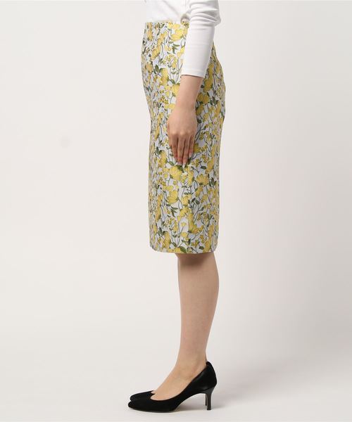 NARACAMICIE（ナラカミーチェ）の「フラワージャカードタイトスカート（スカート・レディース・イエロー/ブルー・SMALL/MEDIUM/LARGE）」の8枚目の写真