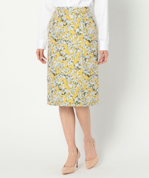 NARACAMICIE（ナラカミーチェ）の「フラワージャカードタイトスカート（スカート・レディース・イエロー/ブルー・SMALL/MEDIUM/LARGE）」の16枚目の写真