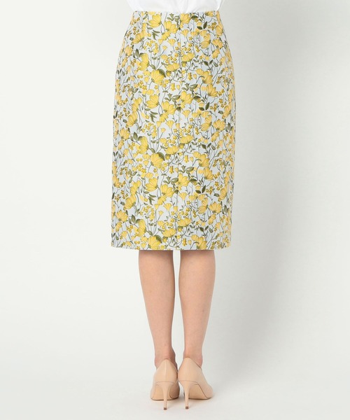 NARACAMICIE（ナラカミーチェ）の「フラワージャカードタイトスカート（スカート・レディース・イエロー/ブルー・SMALL/MEDIUM/LARGE）」の5枚目の写真