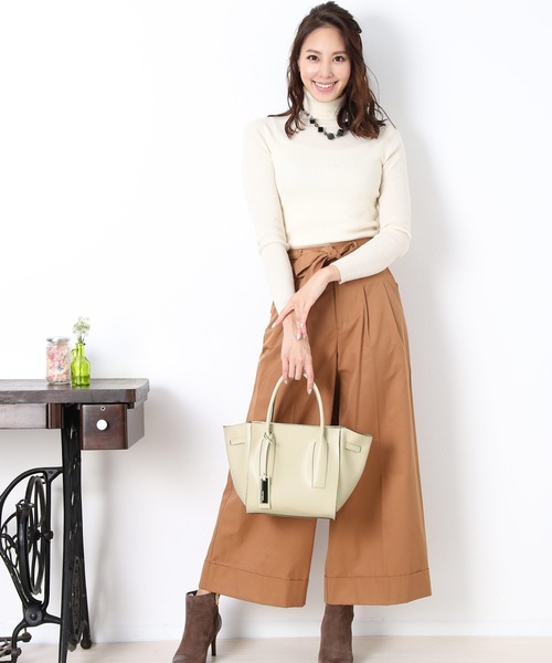 sankyo shokai（サンキョウショウカイ）の「[RIPANI]イタリア製牛革レザーハンドバッグ（トートバッグ・レディース・ネイビー/アイボリー/キャメル・FREE）」の16枚目の写真