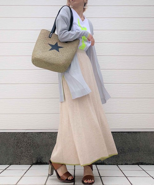 Q（キュー）の「UVカットロングカーディガン（カーディガン/ボレロ・レディース・チャコールグレー/ライトグレー/ブラック/ベージュ/カーキ/アイボリー・MEDIUM）」の13枚目の写真