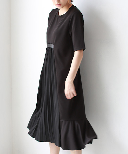 セール フロントプリーツ裾フリルワンピース ワンピース Real Cube リアルキューブ のファッション通販 Zozotown