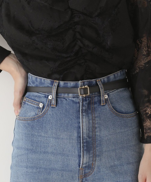 Chico(チコ)の「スクエアバックル細ベルト(ベルト・レディース・ブラック/ベージュ/アイボリー・FREE)」の10枚目の写真