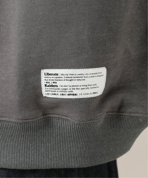 Liberaiders(リベレイダース)の「【LIBERAIDERS / リベレイダース 】UTILITY CREWNECK(スウェット・メンズ・ベージュ/ブラック・MEDIUM/LARGE)」の6枚目の写真
