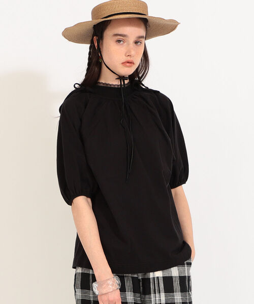 BEAMS BOY(ビームスボーイ)の「BEAMS BOY / リボン パフスリーブ Tシャツ(Tシャツ/カットソー・レディース・ブラック/レッド・ONE SIZE)」の22枚目の写真