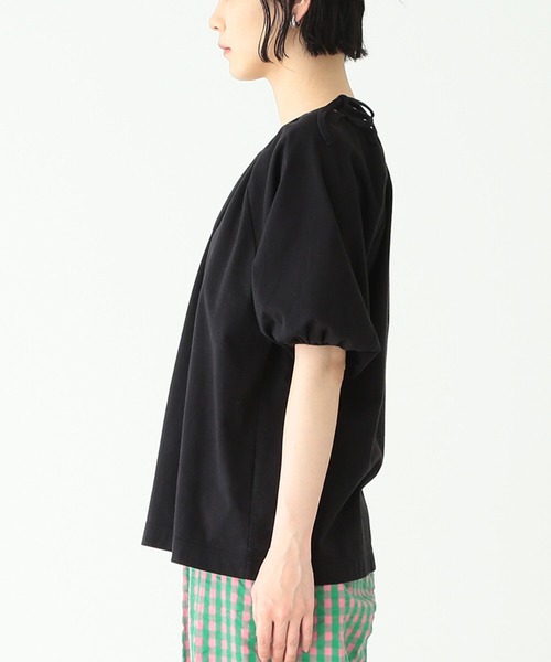 BEAMS BOY(ビームスボーイ)の「BEAMS BOY / リボン パフスリーブ Tシャツ(Tシャツ/カットソー・レディース・ブラック/レッド・ONE SIZE)」の5枚目の写真