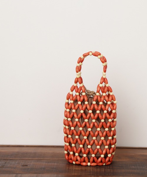 N.（N. Natural Beauty Basic）（エヌエヌナチュラルビューティーベーシック）の「◆ウッドビーズショルダーバッグ（ショルダーバッグ・レディース・オレンジ/ブラウン・ﾌﾘ-）」の2枚目の写真