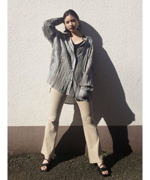 EMODA（エモダ）の「スクエアカットローシューズ（サンダル・レディース・ブラック/ホワイト・MEDIUM/LARGE/SMALL）」の15枚目の写真