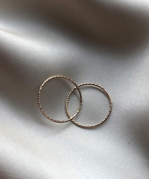 mangata（モンガータ）の「K14GF  Twin ring（リング・レディース・ゴールド・10号）」の3枚目の写真