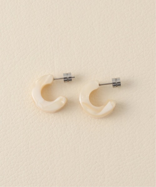 Charles Chaton(シャルルシャトン)の「MACHETE muse hoops(ピアス(両耳用)・レディース・アイボリー/ピンク・FREE)」の2枚目の写真