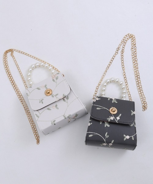 WC（ダブル シー）の「チュールスクエアバッグ（ハンドバッグ・レディース・アイボリー/ブラック・FREE）」の17枚目の写真