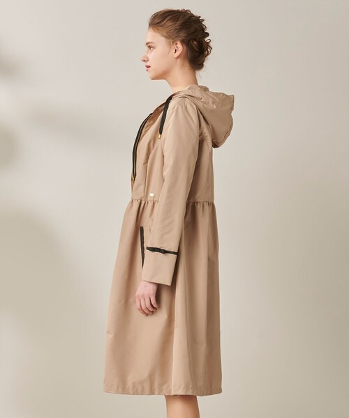 新品タグ付き⭐️TOCCAトッカドレストレンチコートベージュ＆ピンク0 TOCCA（トッカ）の「【洗える！】RAIN COAT レインコート（レイン