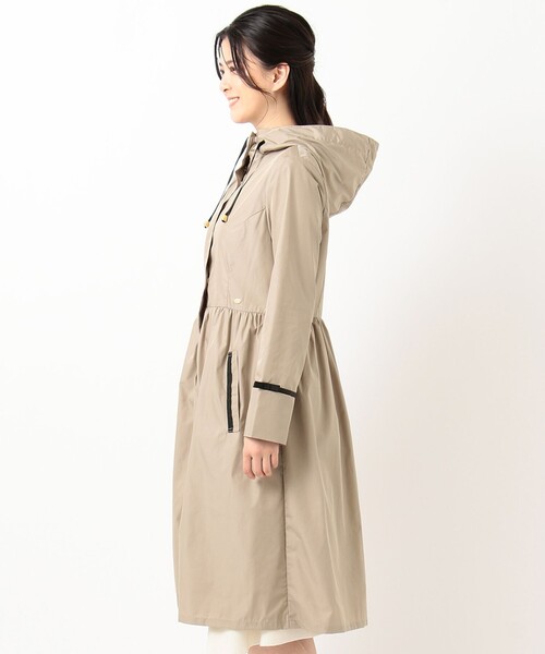 ［良品］TOCCA コート ベージュ 0 きれいめ TOCCA（トッカ）の「【洗える！】RAIN COAT レインコート（レイン