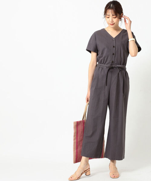 B:MING by BEAMS(ビーミングバイビームス)の「B:MING by BEAMS / ジャンプスーツ 21SS(つなぎ/オールインワン・レディース・ベージュ/ブラック系その他・SMALL/MEDIUM)」の3枚目の写真