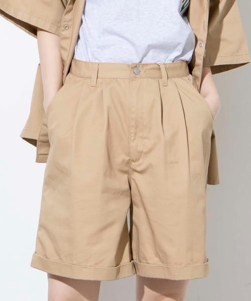WEGO(ウィゴー)の「WEGO/タックボタンチノショーツ(チノパンツ・レディース・ベージュ・FREE)」の1枚目の写真