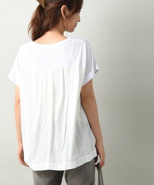 INTERPLANET（インタープラネット）の「ロゴプリントＢＡＣＫ異素材切替ドルマンプルオーバー（Tシャツ/カットソー・レディース・チャコールグレー/オフホワイト/グレイッシュブルー・FREE）」の14枚目の写真