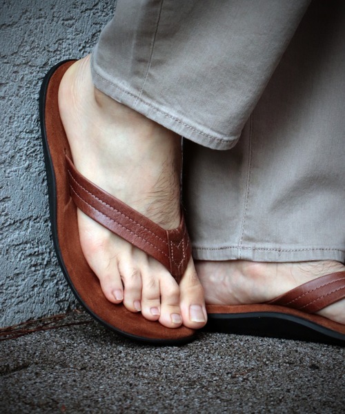 ISLAND SLIPPER(アイランドスリッパ)の「【ISLAND SLIPPER / アイランドスリッパ】別注 LEATHER×SUEDE サンダル(サンダル・メンズ・ブラック/ベージュ/ブラウン・8/10/9/7)」の16枚目の写真