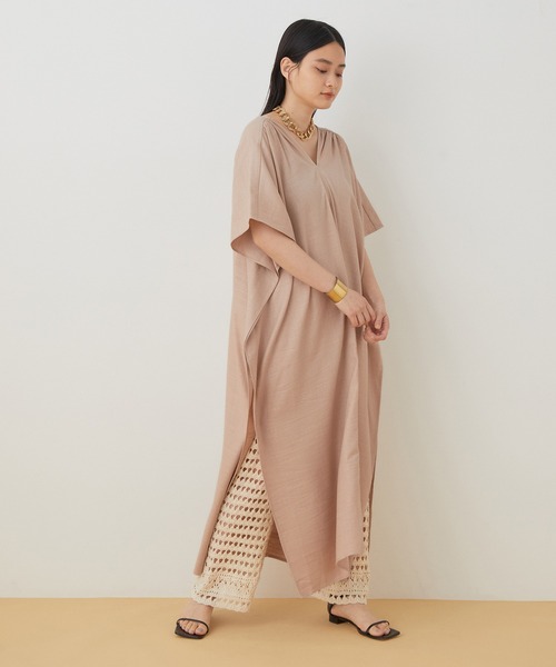 美品 アダムエロペ 麻 リネン混 カフタンワンピース 半袖 五分袖 ゆったり 黒 美品 アダムエロペ 麻 リネン混 カフタンワンピース 半袖 五分袖