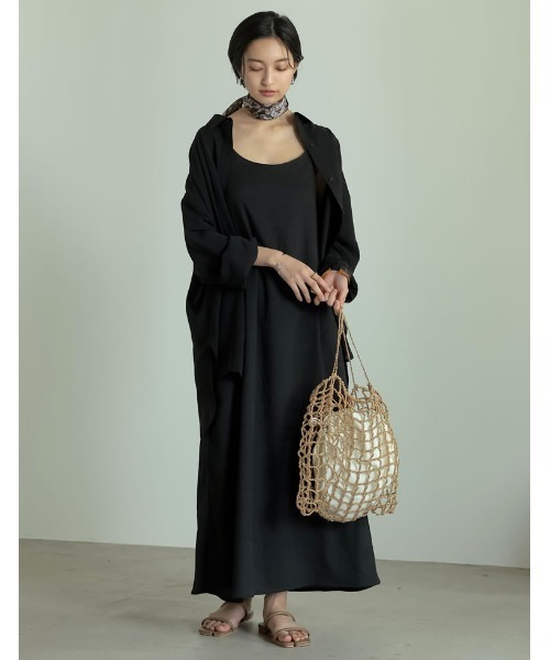 Re:EDIT(リエディ)の「マットサテンオーバーサイズシャツ(シャツ/ブラウス・レディース・ブラック/グレイッシュベージュ/パープル・LARGE/MEDIUM)」の10枚目の写真