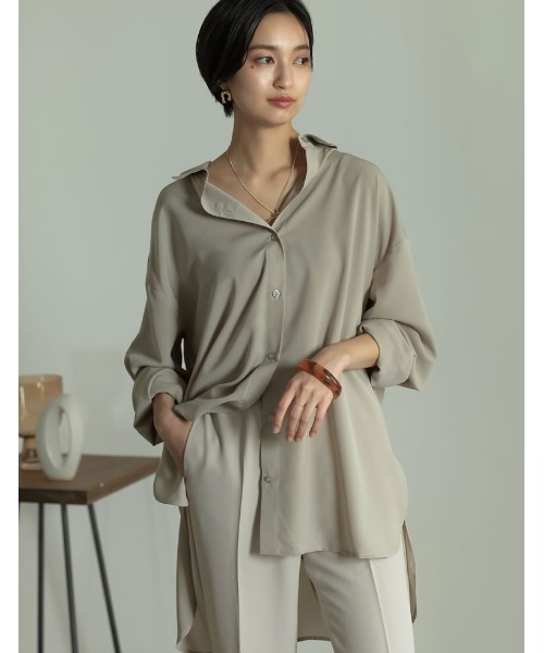 Re:EDIT(リエディ)の「マットサテンオーバーサイズシャツ(シャツ/ブラウス・レディース・ブラック/グレイッシュベージュ/パープル・LARGE/MEDIUM)」の21枚目の写真